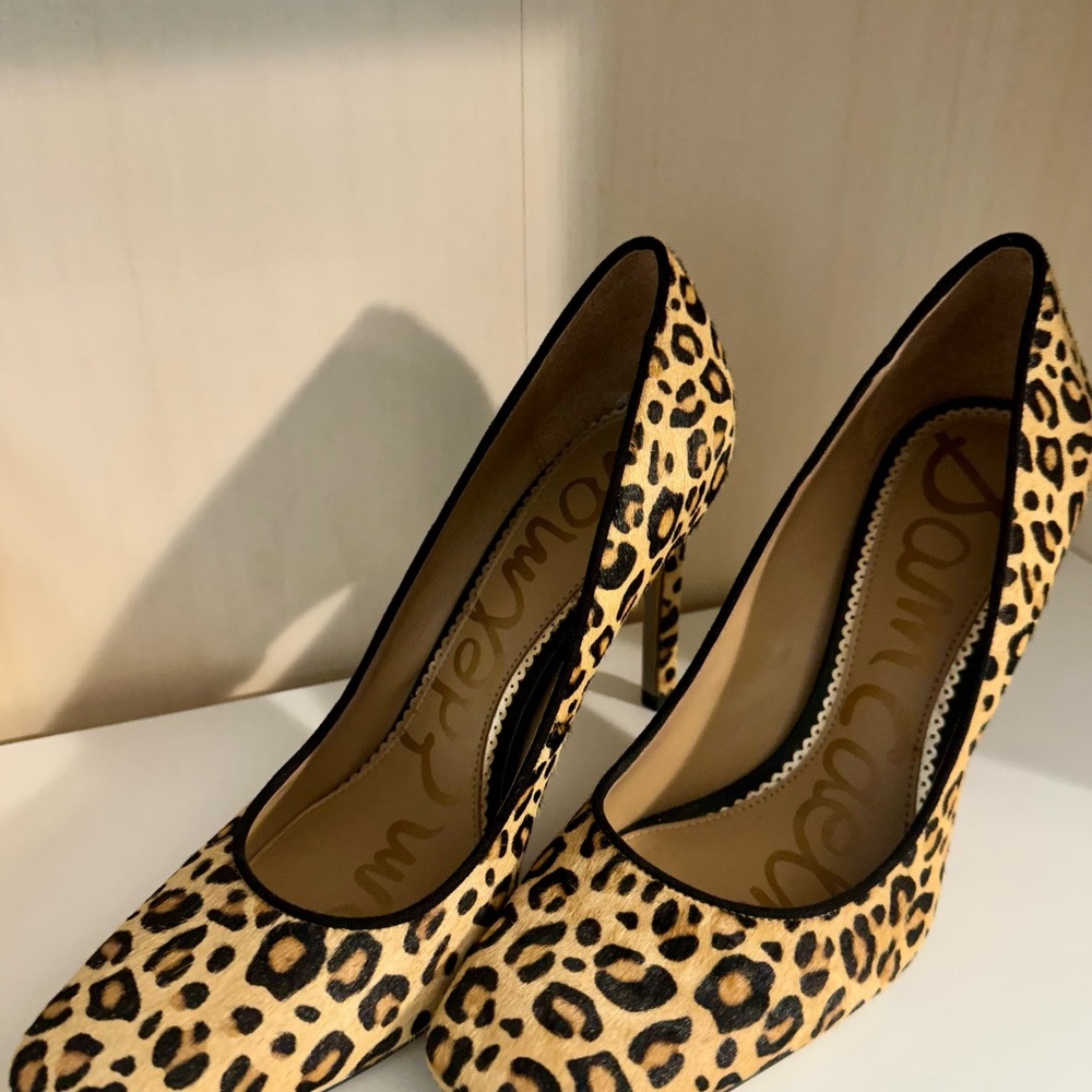 Sam Edelman Leopard Print Pumps – Real Fur – Square Toe – Stunning!